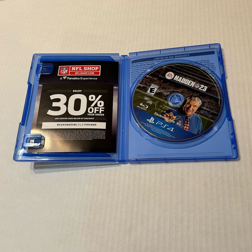 PS4 Game - Picture 4 of 9